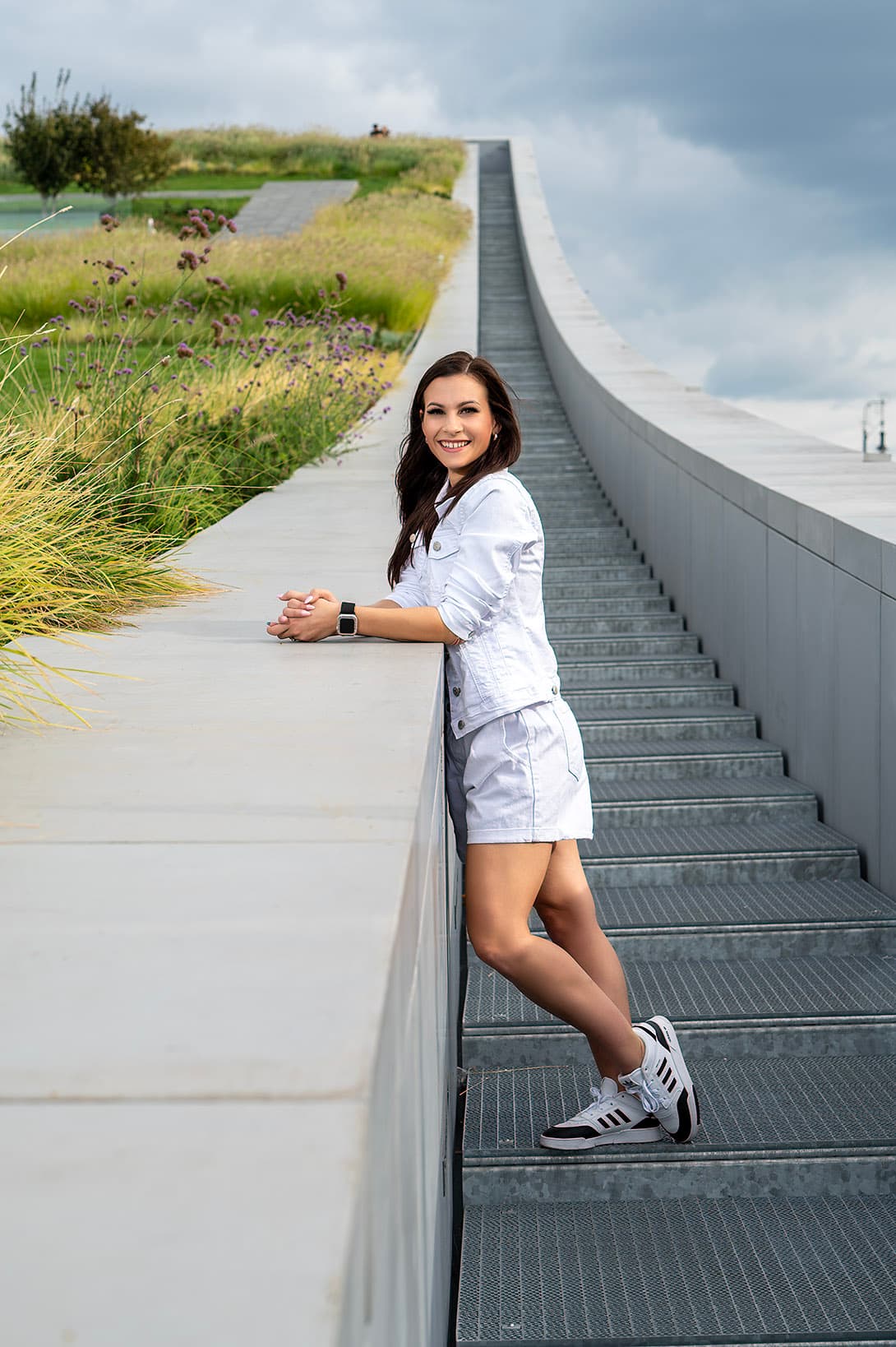 Portré fotózás Győr – letisztult, természetes portré 2